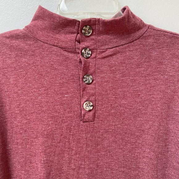 Button-Back Top w/ Long Sleeves - Picture 3 of 4